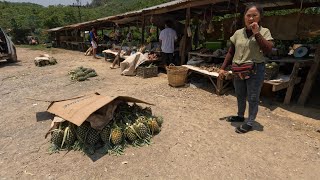 Travel To Road Side farmer Market In Laos/Ncig Taj Laj Raws Ntug Kev Loj