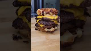 Wildest burger which i’ve ever seen #fastfood #food #burger