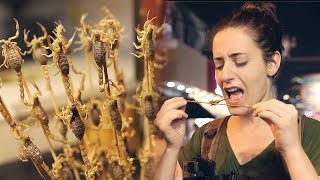 Eating SCORPIONS in Beijing!