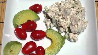 Atkins Induction Lunch - Day 13 - Chicken Salad with Tomato and Avocado