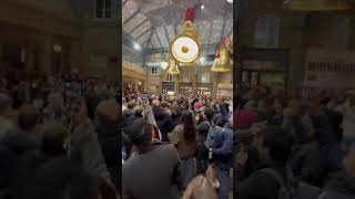 People gather to sing Bohemian Rhapsody with street performer in London part 1 #singing #music