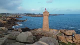 Du phare à la Chapelle de Ploumanac'h