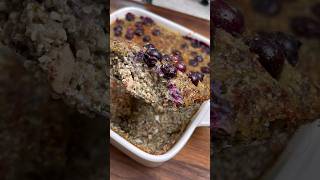 LOW CARB BLUEBERRY BAKED OATMEAL!