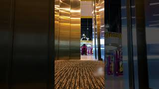 Guy Falls on Ground While Running Out of Elevator - 1532771