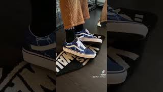 New collection!! "Vans Old skool Classic Lighting Blue"