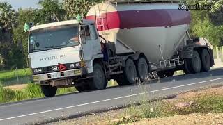 Cement truck and Ben truck driving on the road, truck trailer, Ben truck, Jcb video, Heavy vehicle