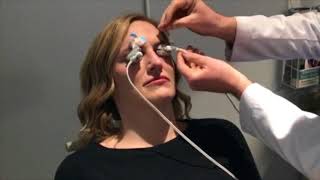 Dr. Henderson treats Susie's Dry Eye with LipiFlow!