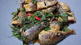 IKAN GORENG KEMANGI