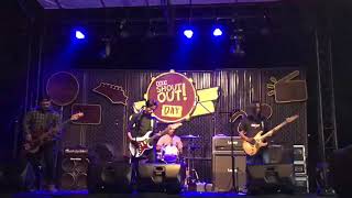 [SMDROCK] - Si Hebat (live)