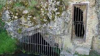 Nacimiento del río Neila o Najerilla. Neila (Burgos).