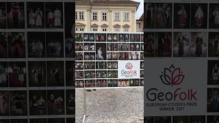 Expozitia Geo Folk din fata Biserica Neagra din Brasov #romania #brasov #biserica #neagra #geofolk