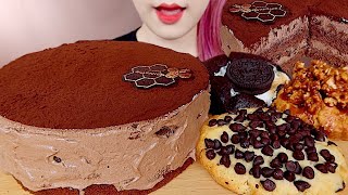 ASMR CHOCOLATE CRUNCH CAKE, CHOCOLATE CHIP COOKIE MUKBANG 허니 초코크런치 케이크, 초코칩 쿠키 먹방 eating sounds