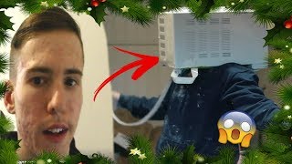 REACTING TO TGFbro CEMENTING HEAD IN MICROWAVE! | VLOGMAS DAY 12