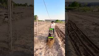 hillside hilly land orchard greenhouse corn field hoe weed machine 👍🏽✔️