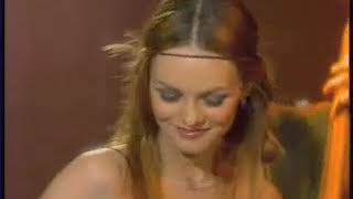 Vanessa Paradis - L'Eau Et Le Vin