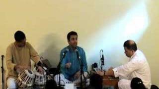 Raag Jogiya - Sri. Nachiketa Sharma Singing a Purandaradasa Bhajan