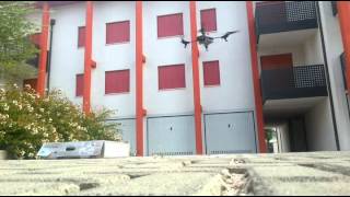 AR Drone Carbon Quadmod - First flight with my modified Drone in the calibration phase