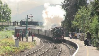 The Welsh Marches Express- 4965 'Rood Ashton Hall' pounds Abergavenny - 26/09/15