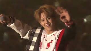 BEAST - V.I.U + Beautiful (Beautiful Show 2015) (QHD)