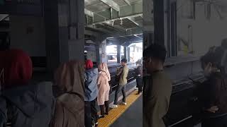 keren habis Kereta api menuju bandara soekarno hatta dari Stasiun duri