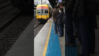 V-Set exceeds Sydney Trains Suburban platform 22 length