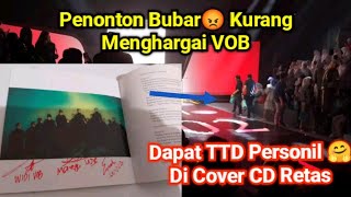 Penonton Bubar Kurang Menghargai Voice Of Baceprot. Dapat TTD Personil VOB Di Cover CD Retas