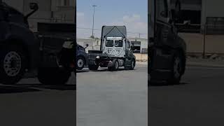 Amazon CNG Day Cabs Spotted in Midland Tx.