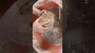 gritty sand cement asmr crumbling water crumbling #mud #purecement #gymchalk Hizzodustyasmr