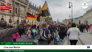 2023-10-03: LIVE AUS BERLIN - DIE DEMOS