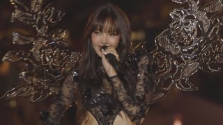 Lisa for Victoria’s Secret Fashion Show part2 runway