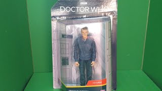 Doctor Who Figure Review: Graham O'Brien