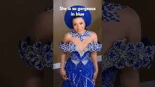 Royal blue has never looked so good. #nigeriawedding #bride #fashion