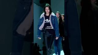 Queen! Kendall Jenner new viral video #kendalljenner #goviral #fashion #streetstyle #fashionshow