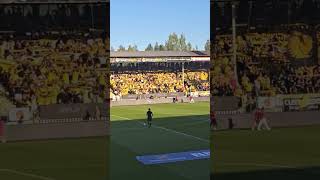 Gänsehautmoment!! Das ganze Stafion singt die Vereinshymne von Lillstrøm #football #eliteserien