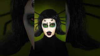 the green spider makeup tutorial 🕷️ #shorts #makeup