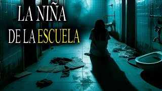 la niña que MURIÓ en él baño de la ESCUELA | HISTORIA DE HORROR