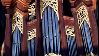 Organ v hradnej kaplnke – Hrad Krásna Hôrka – Krásnohorské Podhradie