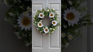 White Sunflower and Daisy Wreath #wreaths #wreathmaking #estyshopowner