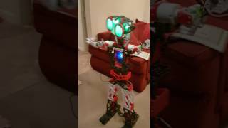 Meccanoid exercising