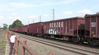 [HD] Westbound CSX Ballast Train at Bound Brook, NJ