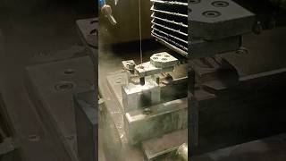 Wow Witness Splashing Electric Discharge #shorts #cncmachinetool #cnccutting #cnctechnology