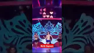 Beautiful girl Kriti Sanon ll dance performance ll be