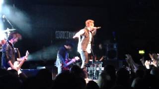 Face Everything And Rise - Papa Roach ( Live At Bristol O2