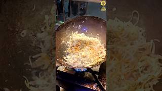 Hakka Noodles Making At📍 The Chaos | Agra Street Food #shorts #viral #trending