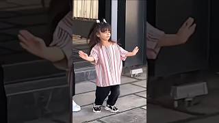 Cute baby😍#girl#dance#trending #shorts #shortvideo #viral#yt# .....#❤️😘