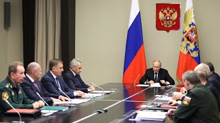 Владимир Путин провёл оперативное совещание в Ново-Огарёве