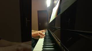 Settembre - musica di Peppino Gagliardi (Al pianoforte Vincenzo Rotunno)