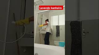 Lavando banheiro #domestica #faxina #short