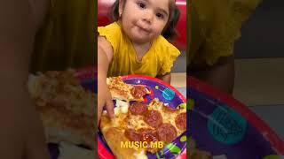 BABY EATING ITALIAN PIZZA #PIZZA #ITALIAN #RECIPE #VIRAL #TRENDING #CHEF