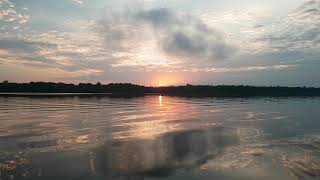 브라질 아마존 강 위에서의 아침 | Morning on the Amazon RIver in Amazonas, Brazil